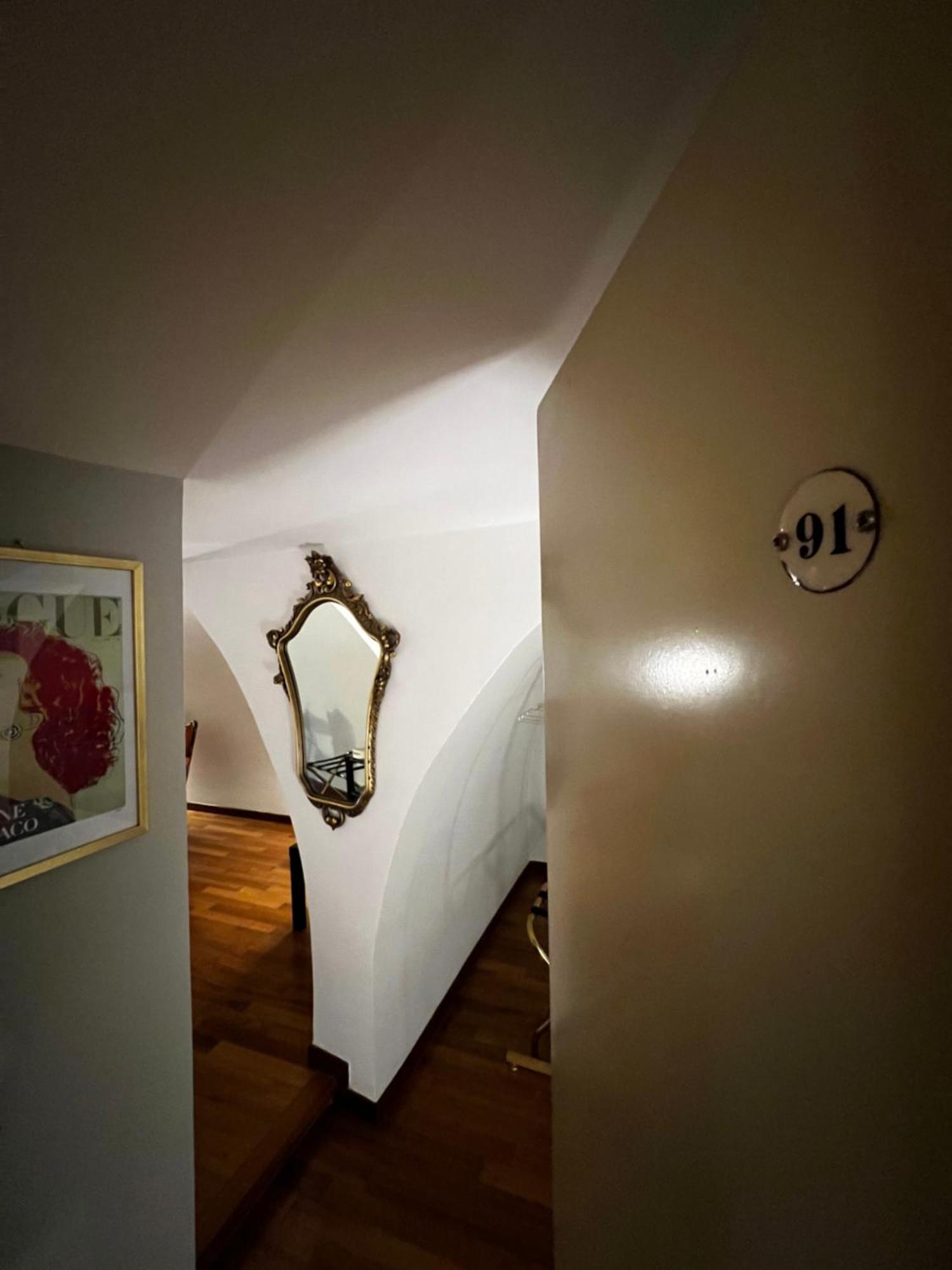 Calefati Gallery Luxury Apartment 바리 외부 사진